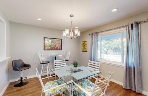 Granite Shoals House | Belaire Boaters Bungalow