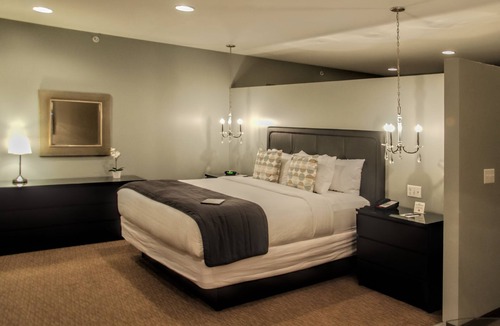 Perrysburg Hotel | Belamere Suites Hotel