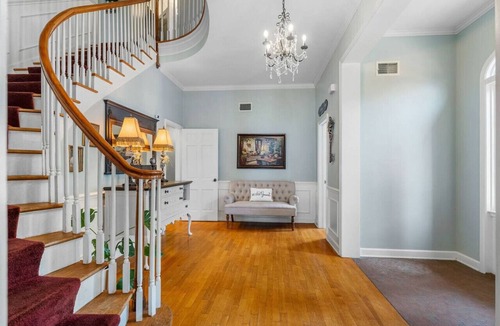 Fort Smith House | Beland Mansion Getaway – Spacious Colonial with Game Room & Lounge