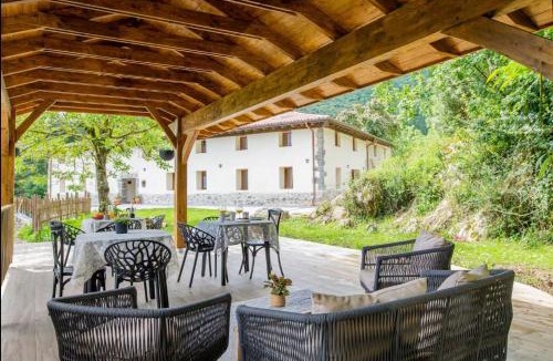 Ispaster House | Belaustegi turismo rural