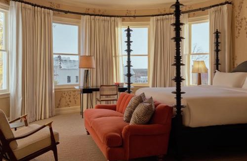 Litchfield Historic District Hotel | Belden House & Mews