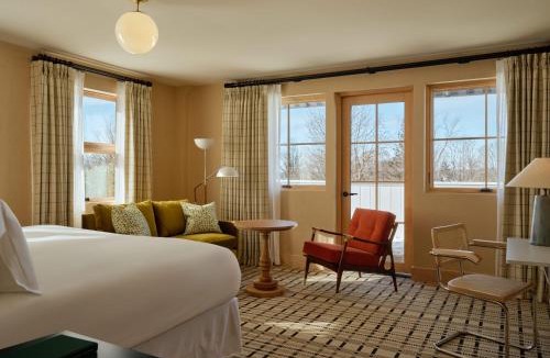 Litchfield Historic District Hotel | Belden House & Mews