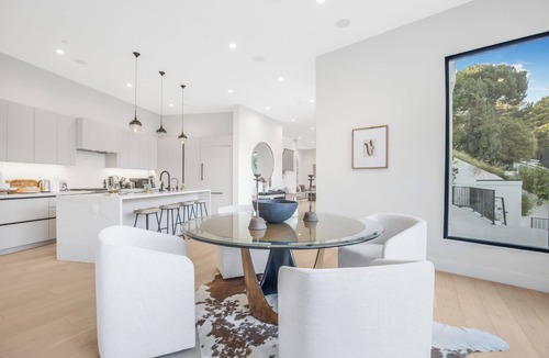 Hollywoodland Villa | Belden Modern Villa - New Hollywood Hills Modern w/Pool & City Views