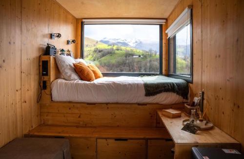 Arrodets-ez-Angles Cabin | Bele Ame - Parcel Tiny House - Tiny House face aux Pyrénées, près de Lourdes MAE-4543