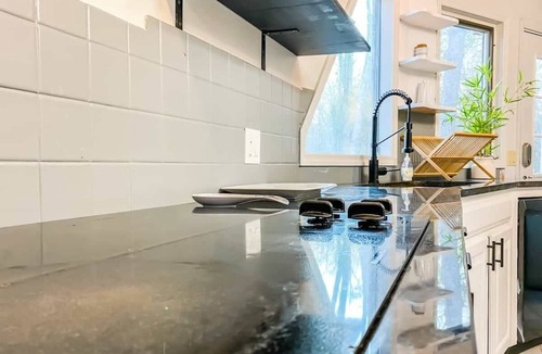 Normal House | Bell Circle Eccentric Geodesic Dome-home