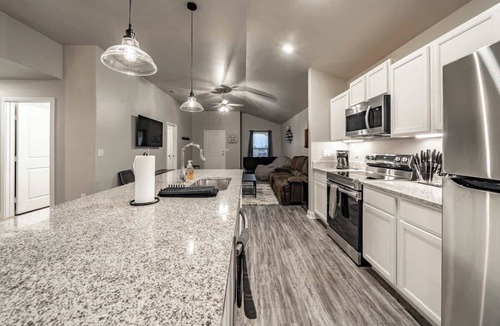 Lubbock House | Bell Farms Retreat - 3BR/2BA - Modern w/Garage