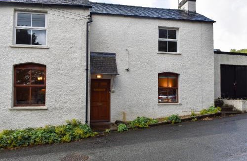 Lindale House | Bell Hill Cottage