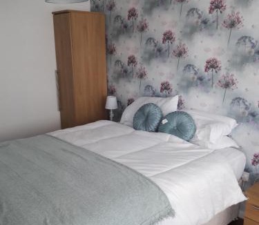 Salford Priors Hotel | Bell Inn