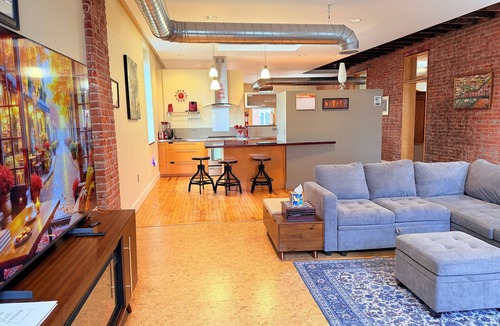 Utica Apartment | Bell Loft on Bleecker - 3BR Luxury Corporate Loft