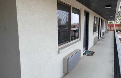 Alamosa Apartment | Bell & Main Studios 106