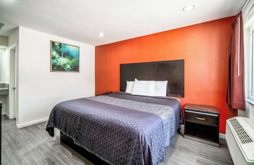 Bell Hotel | Bell Manor Motel