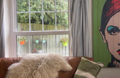 Loddiswell House | Bell Ringers Cottage