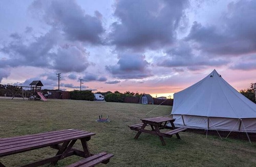 Mount Hawke RV Rental | Bell Tent Grass Pitch
