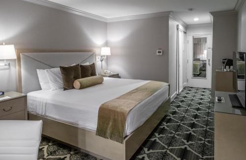 Burns Park Hotel | Bell Tower Hotel