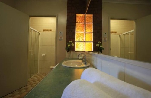 Shepparton South Hotel | Bell Tower Motor Inn