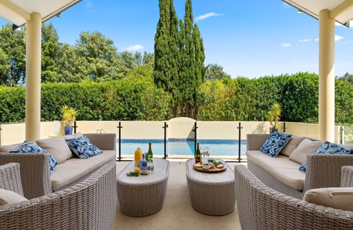 Berry House | Bella Casa - By Latitude South Coast