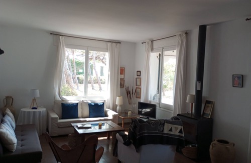 Portlligat House | Bella Casa en la Bahía de Cadaqués
