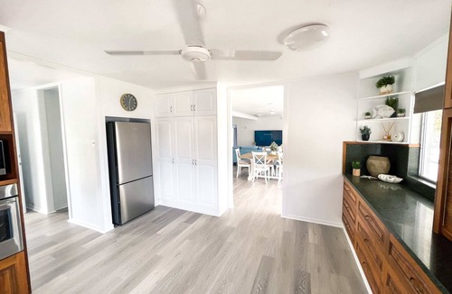 South Mission House | Bella Luna Beach Front - Full house