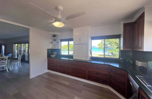 South Mission House | Bella Luna Beach Front - 2 bed