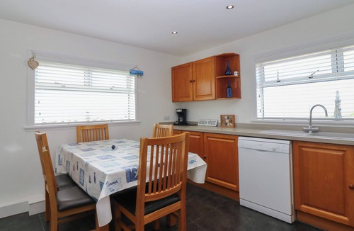 St Combs Cottage | Bella's Beach Cottage