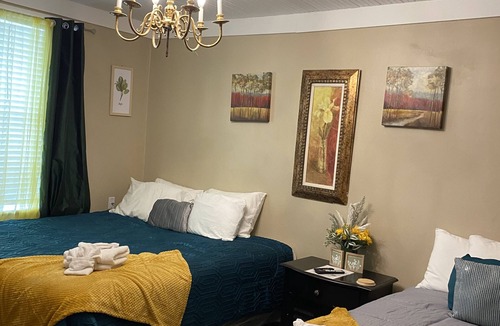 Hemingway Hotel | Bella's Boutique Hotel