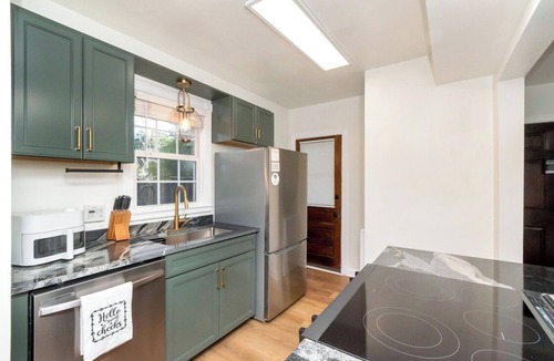 Mobile Apartment | Bella's Midtown Condo