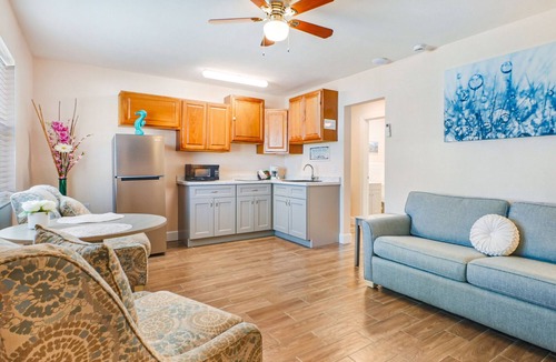 St. Pete Beach Hotel | Bella Sirena Inn
