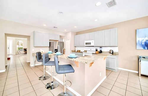 Bellavida Cottage | Bella Vida House With Pool and Games - Near Disney!