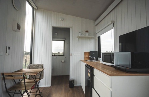 Heathcote House | Bella Views by Tiny Away