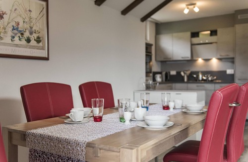 Wildhaus Apartment | Bella Vista 2-room holiday flat with conservatory