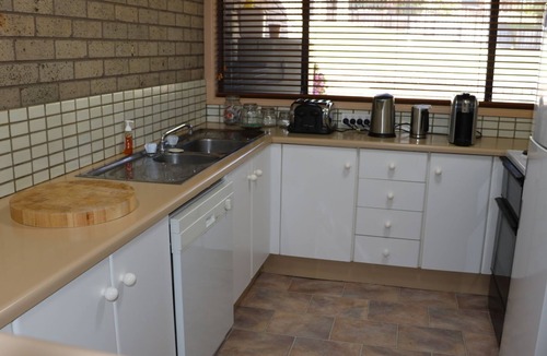 Batehaven House | Bella Vista Batehaven - Ocean Views and Pool