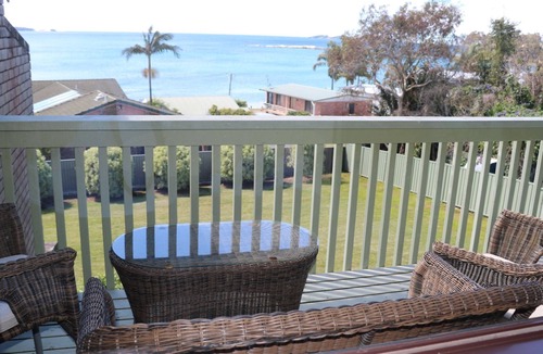 Batehaven House | Bella Vista Batehaven - Ocean Views and Pool