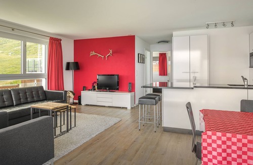 Fiesch Apartment | Bella Vista is situated in the middle of the skiarea Fiescheralp in the Aletsch