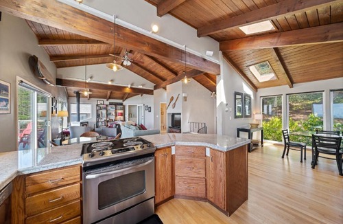 Manzanita House | Bella Vista MCA 1046