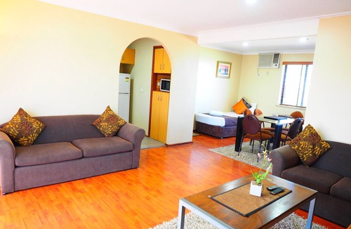 Kariong Hotel | Bella Vista Motel