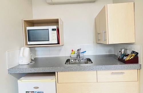 Woodhill Hotel | Bella Vista Motel Whangarei