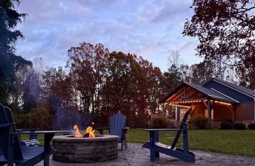 Appomattox House | Bella Vista ~ Peaceful, secluded getaway