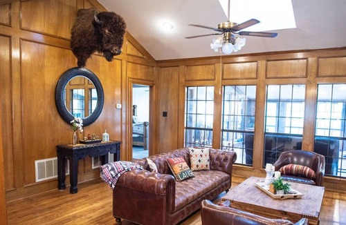 Cross Roads House | BELLA VISTA RANCH