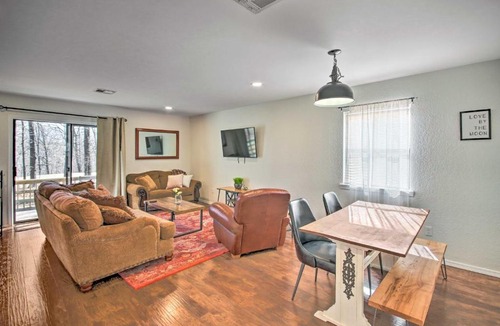 Bella Vista House | Bella Vista Townhome with Golf Course On-Site!