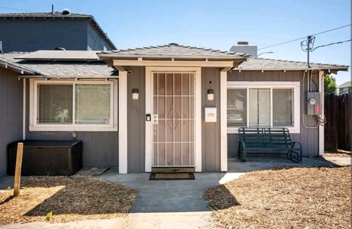 Pittsburg House | Bella Vista Villa