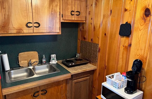 Red River Cabin | Bellamys Ski Haus