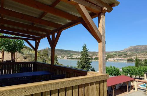 Mequinenza Ski Chalet | Bellavista - Fishingcamp