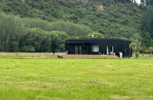 Geraldine House | Bellbird Hideaway