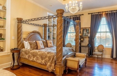 Donelson Bed & Breakfast | Belle Air Mansion