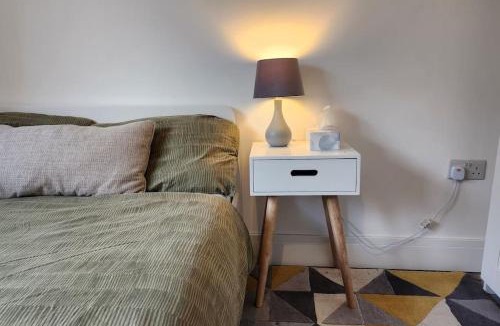 Hitchin Apartment | Belle Bungalow