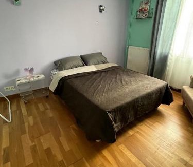 Argenteuil Bed & Breakfast | Belle chambre à louer