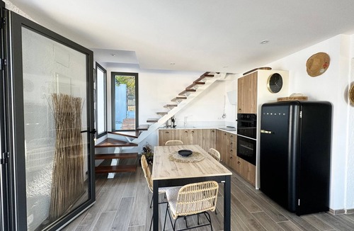 L'Escala Villa | Belle. Charming house with private pool and barbecue
