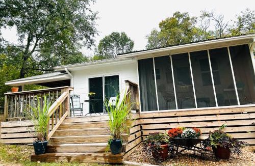 Eagle Rock House | Belle Cottage