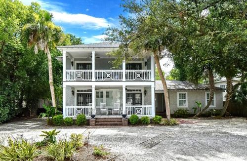 East Beach House | Belle Cottage