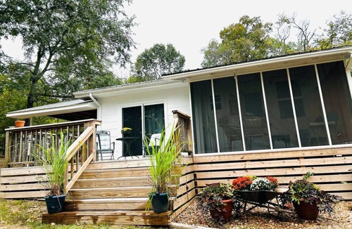 Eagle Rock House | Belle Cottage water front lake side with mountain view and walk down to water